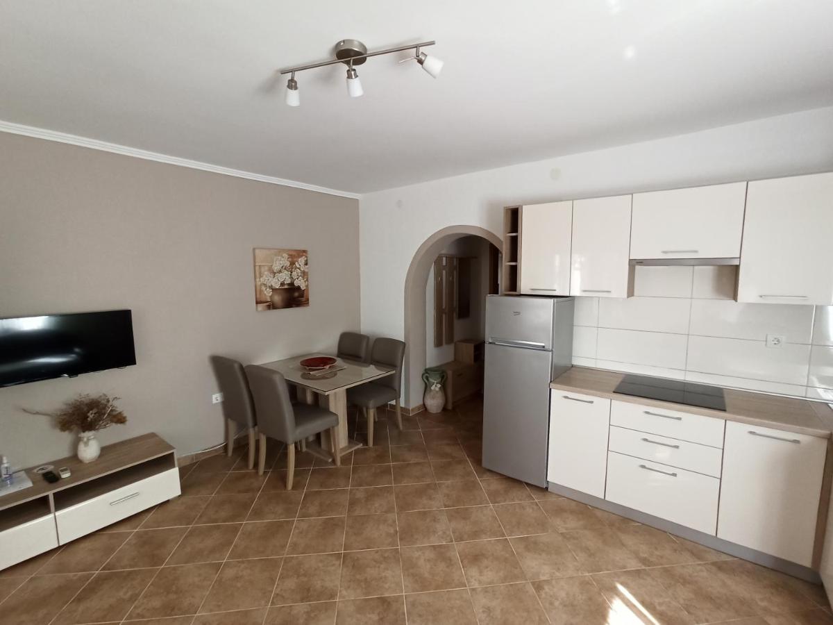 Apartmani Vesna Крк Экстерьер фото