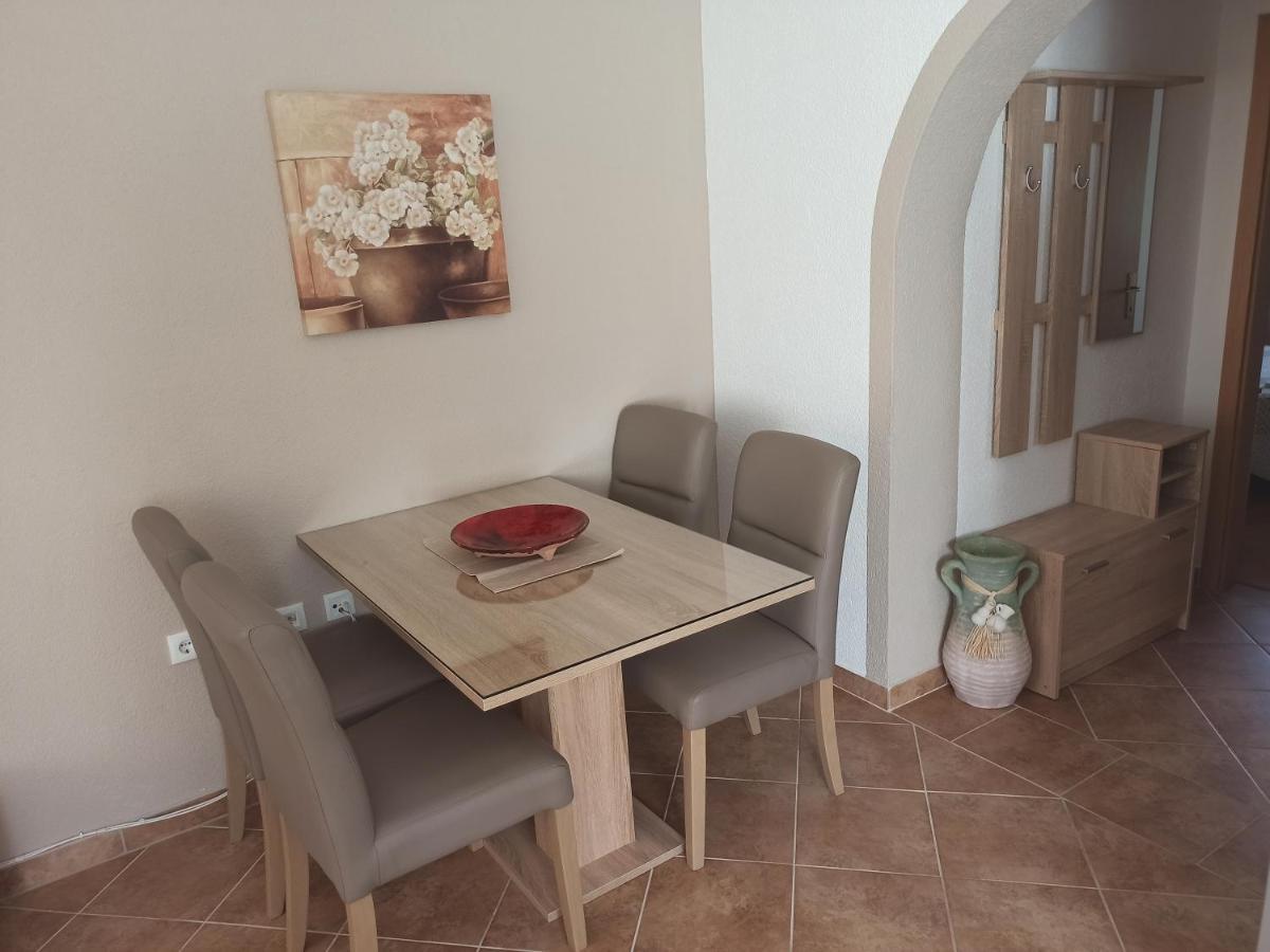 Apartmani Vesna Крк Экстерьер фото