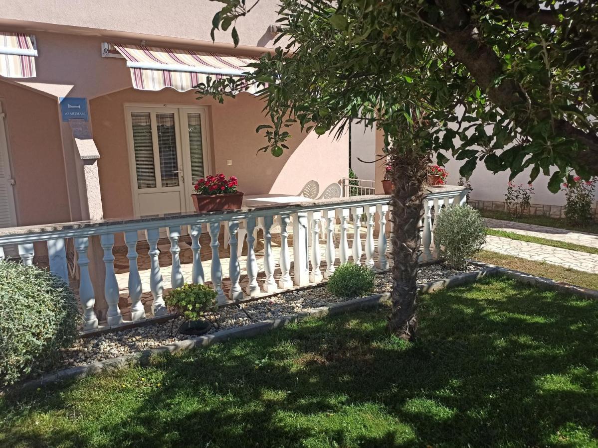 Apartmani Vesna Крк Экстерьер фото