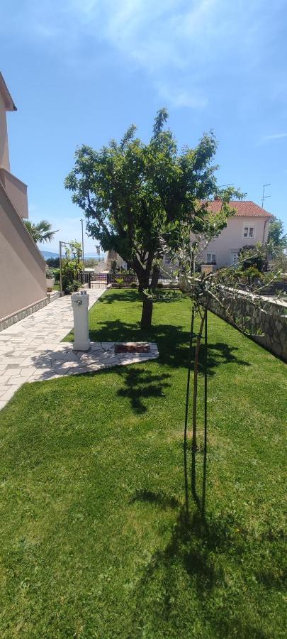 Apartmani Vesna Крк Экстерьер фото