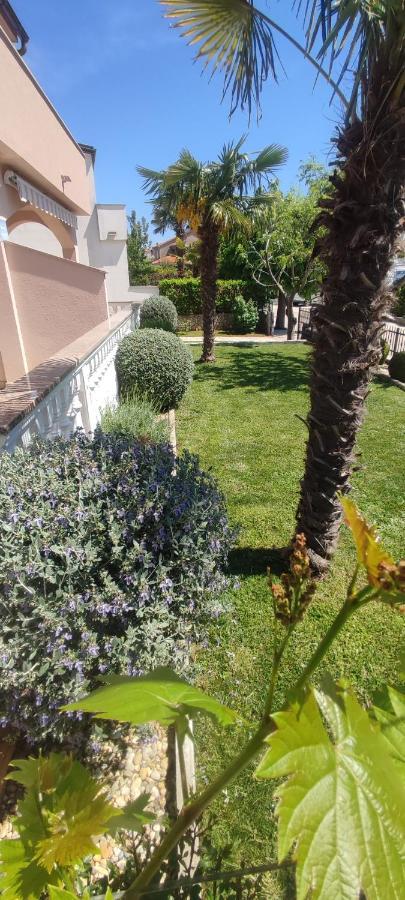 Apartmani Vesna Крк Экстерьер фото